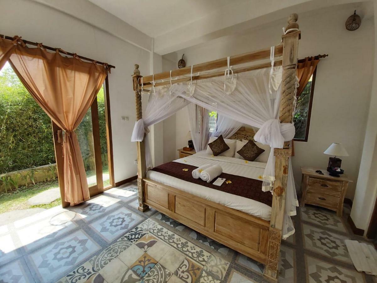 Umah Hoshi By Mahaputra Hotel Тегалаланг Екстериор снимка